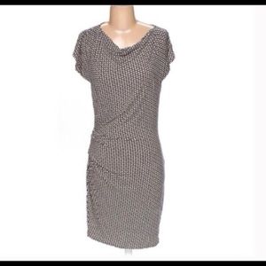 CAbi Monroe black/white dress. Size XL. Ruched.